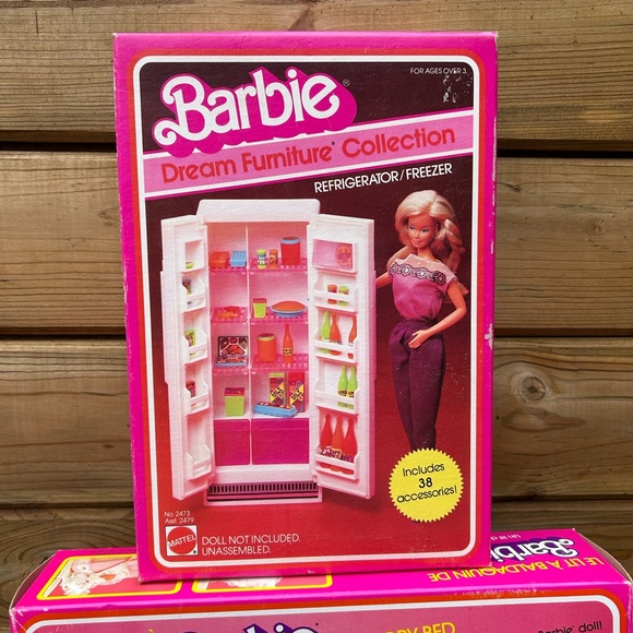 VINTAGE UNOPENED BARBIE play sets circa 1978 and 1982 - Picture 7 of 13